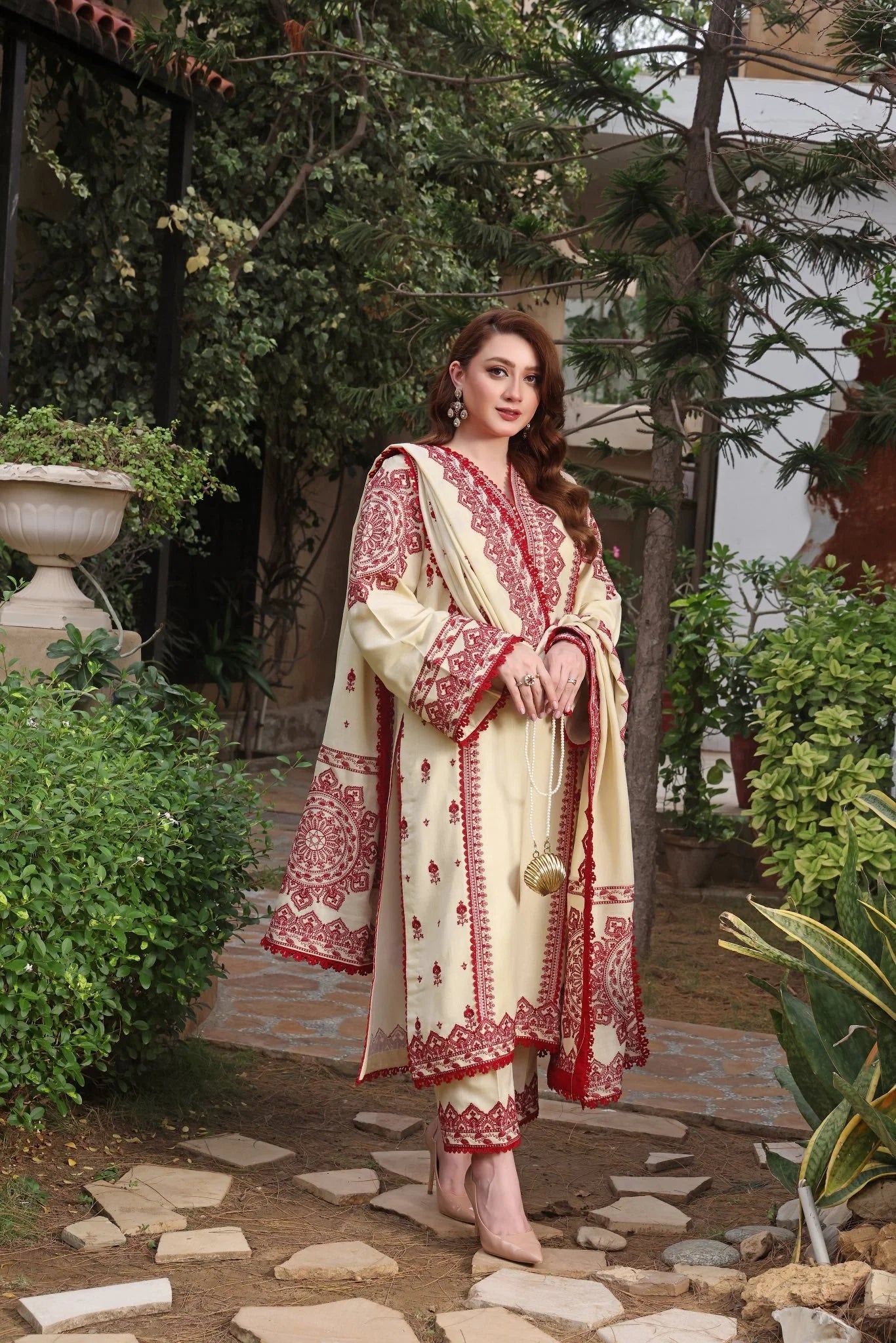 ASIM JOFA-3PC DHANAK EMBROIDERED SHIRT WITH DHANAK EMBROIDERED SHAWL & TROUSER- 467